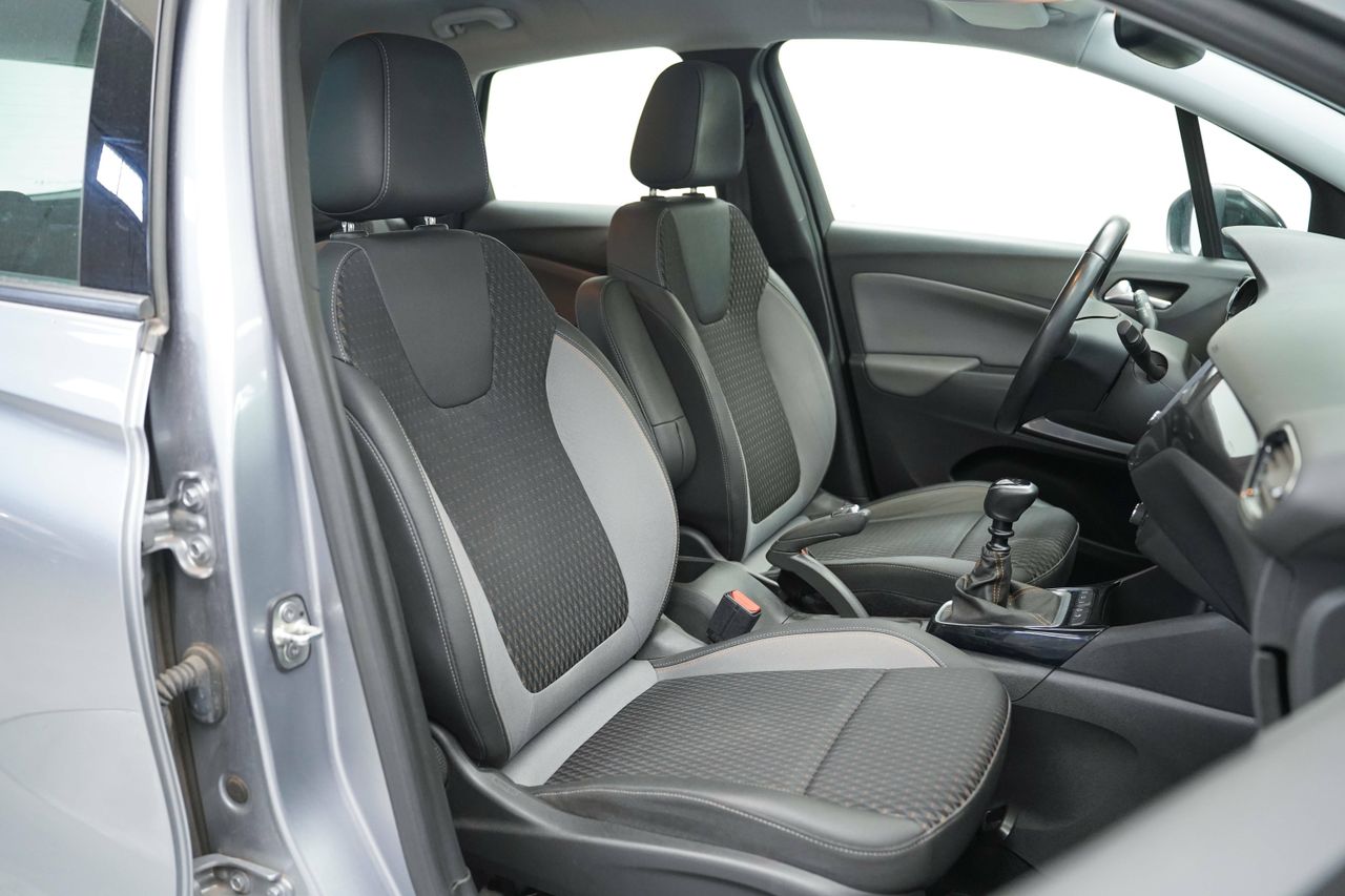 Foto Opel Crossland X 16