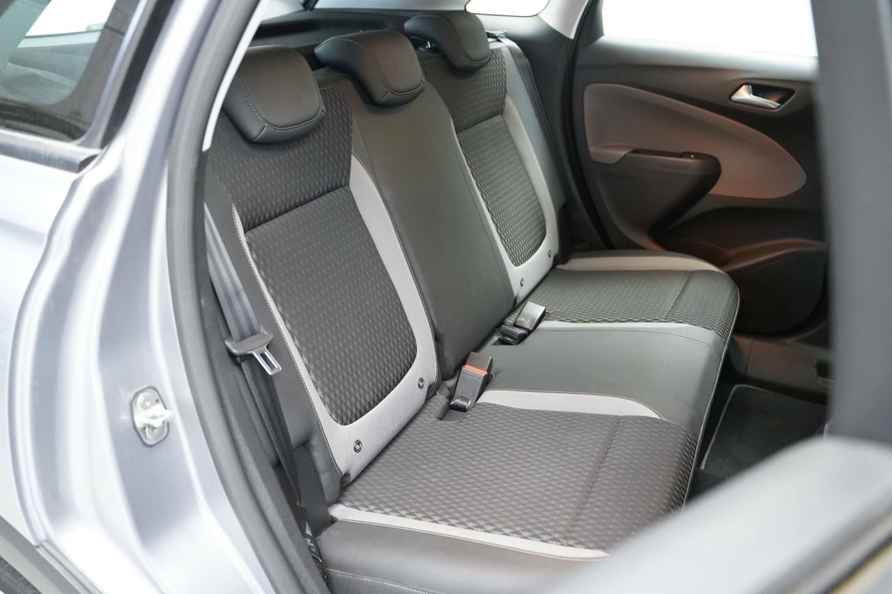 Foto Opel Crossland X 19