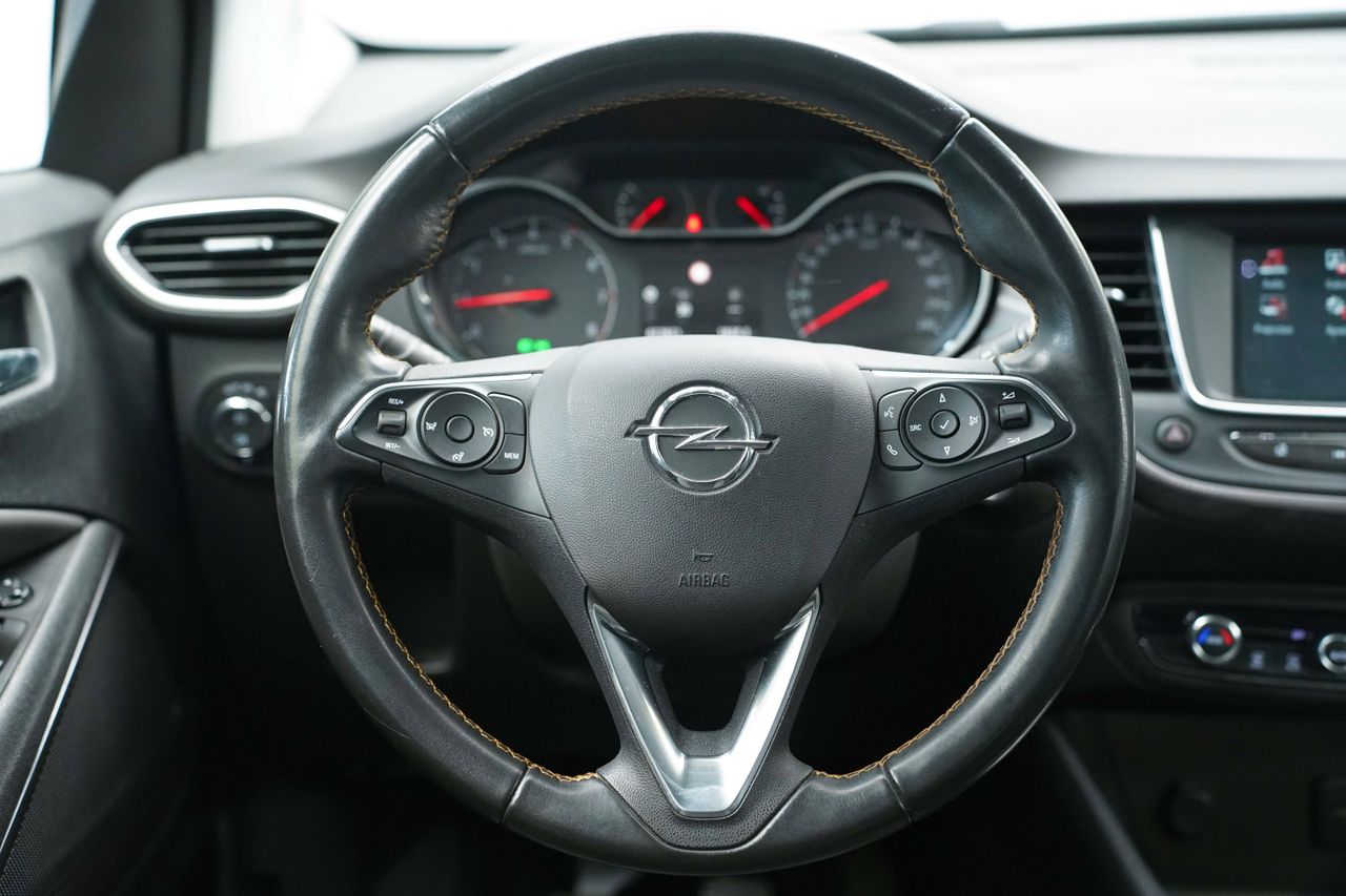 Foto Opel Crossland X 26
