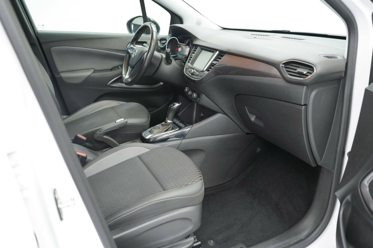 Foto Opel Crossland X 15