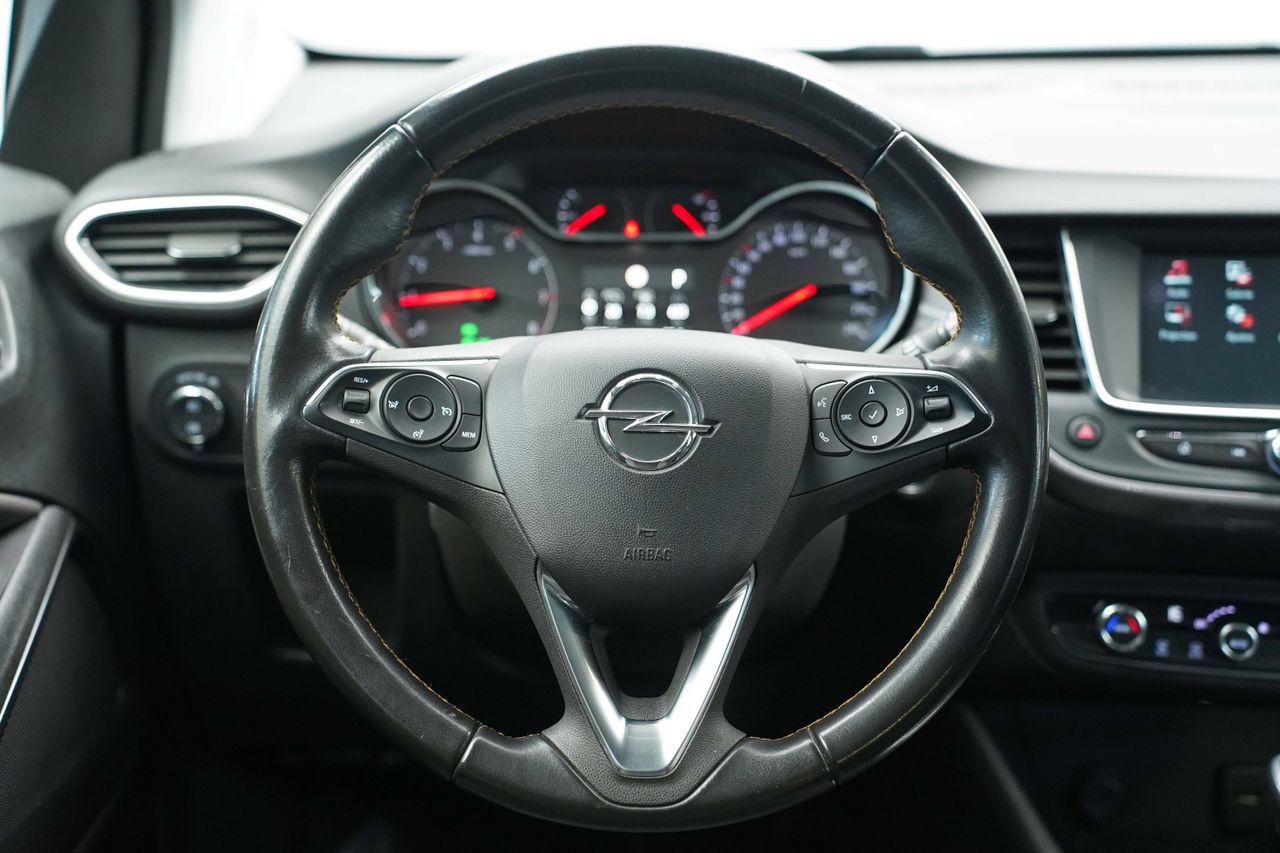 Foto Opel Crossland X 26