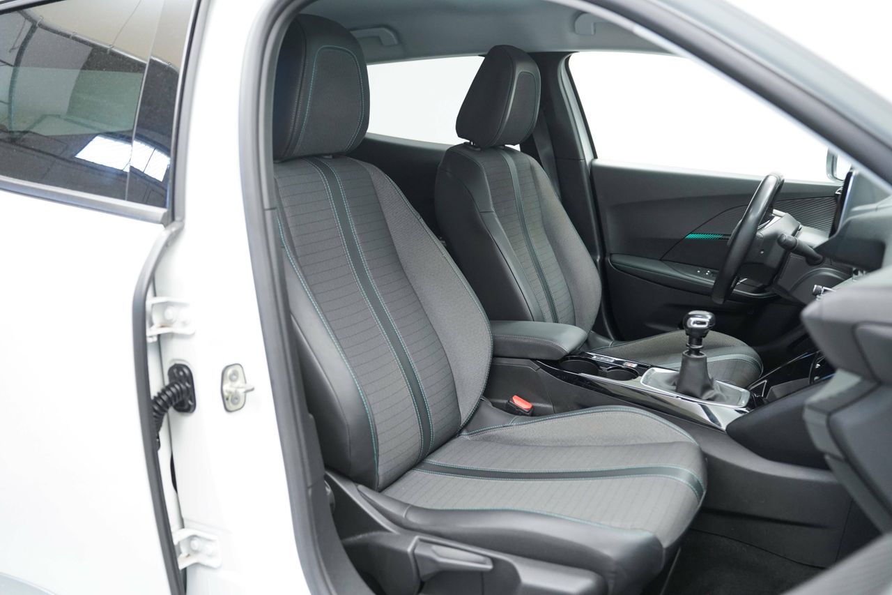 Foto Peugeot 2008 16