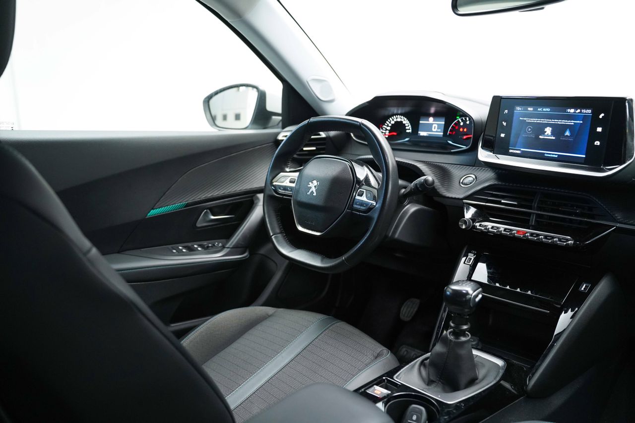 Foto Peugeot 2008 17