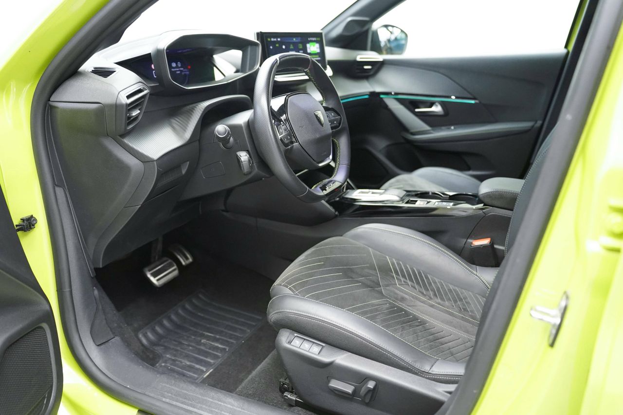 Foto Peugeot 208 14