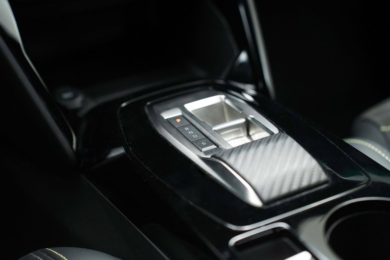 Foto Peugeot 208 26