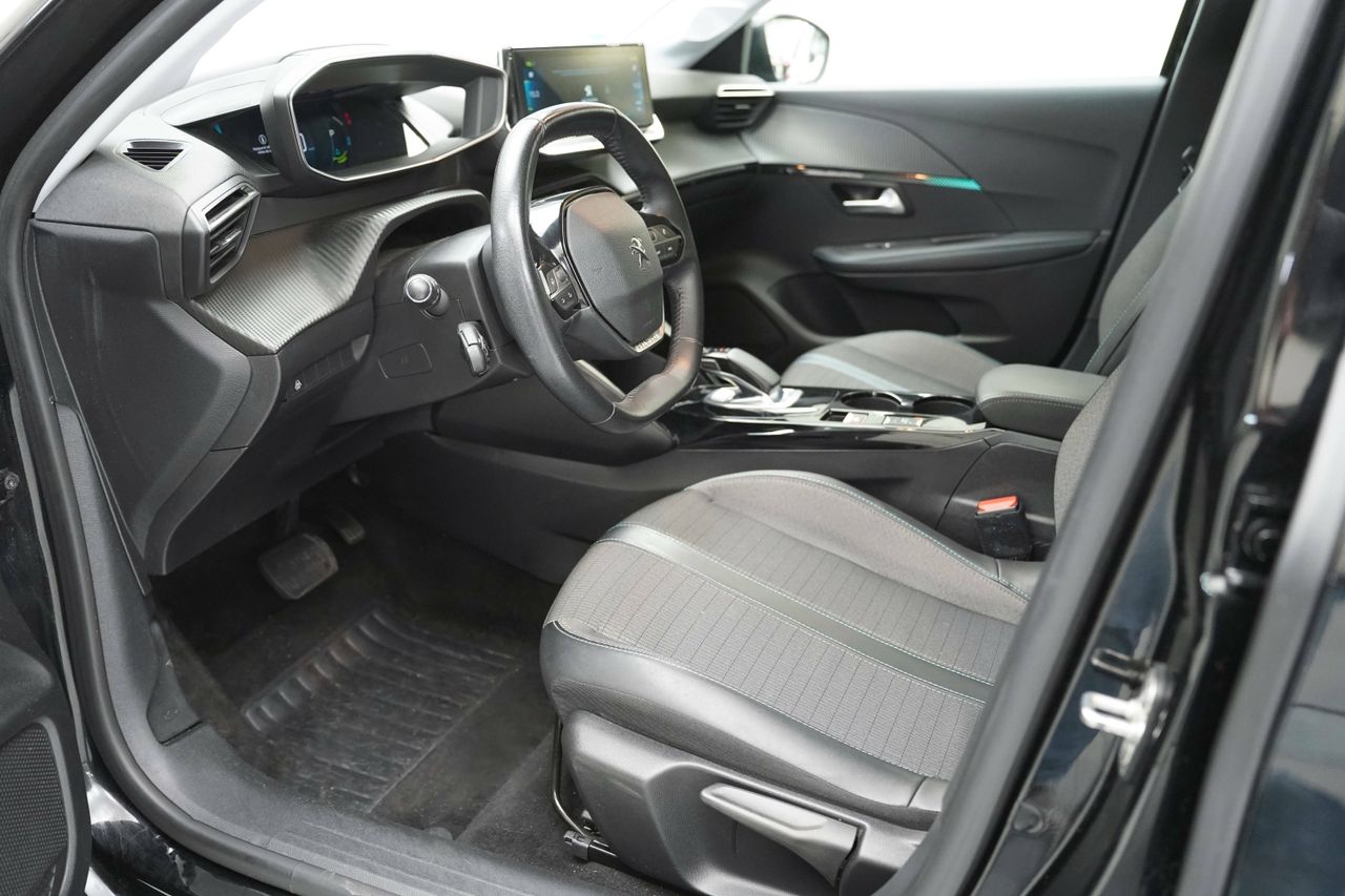 Foto Peugeot 208 14