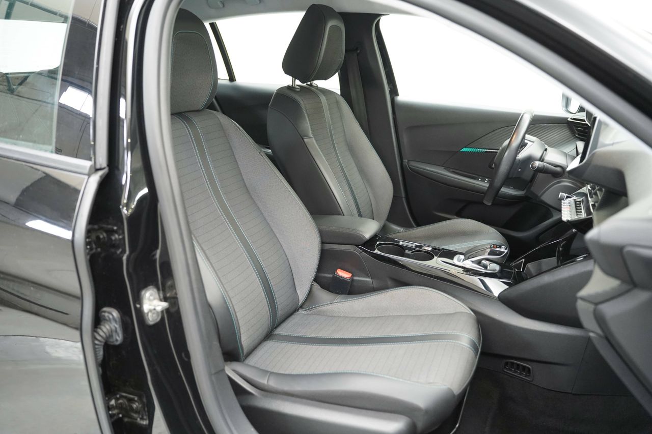 Foto Peugeot 208 16