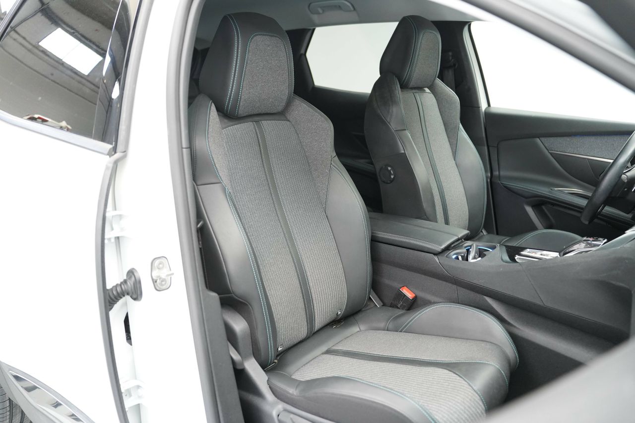 Foto Peugeot 3008 17