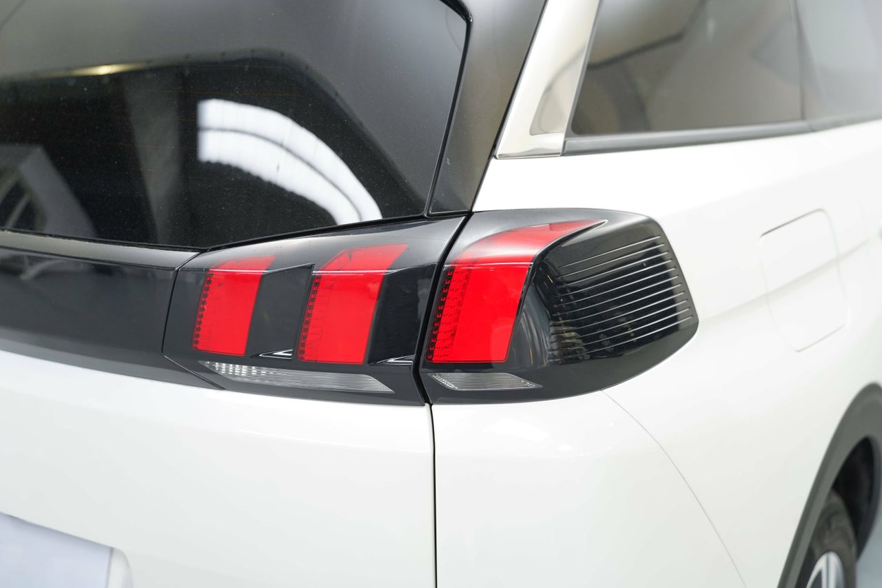Foto Peugeot 5008 9