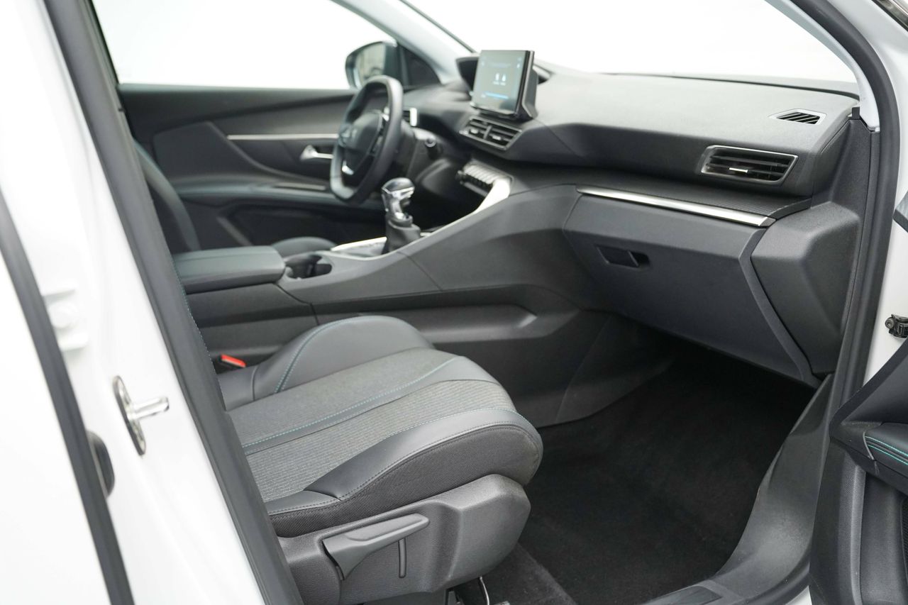 Foto Peugeot 5008 16
