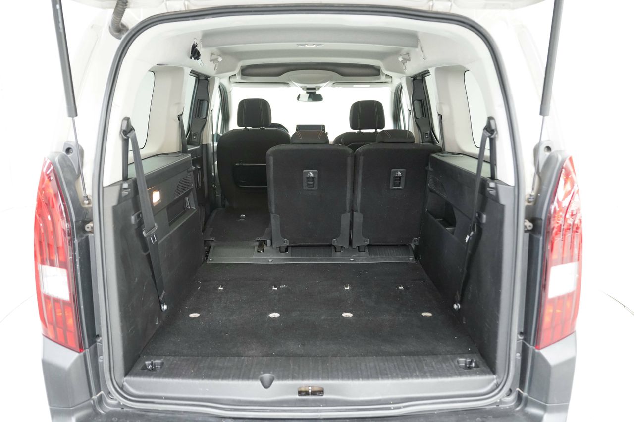 Foto Peugeot Rifter 13