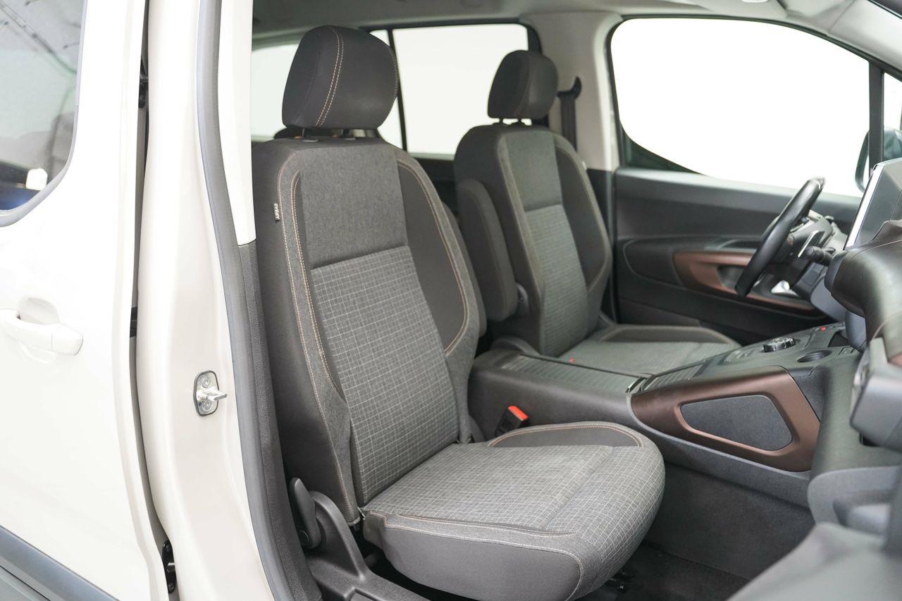 Foto Peugeot Rifter 18