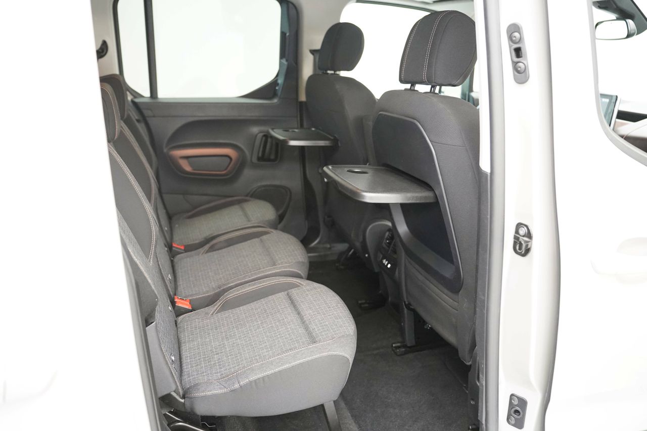 Foto Peugeot Rifter 22