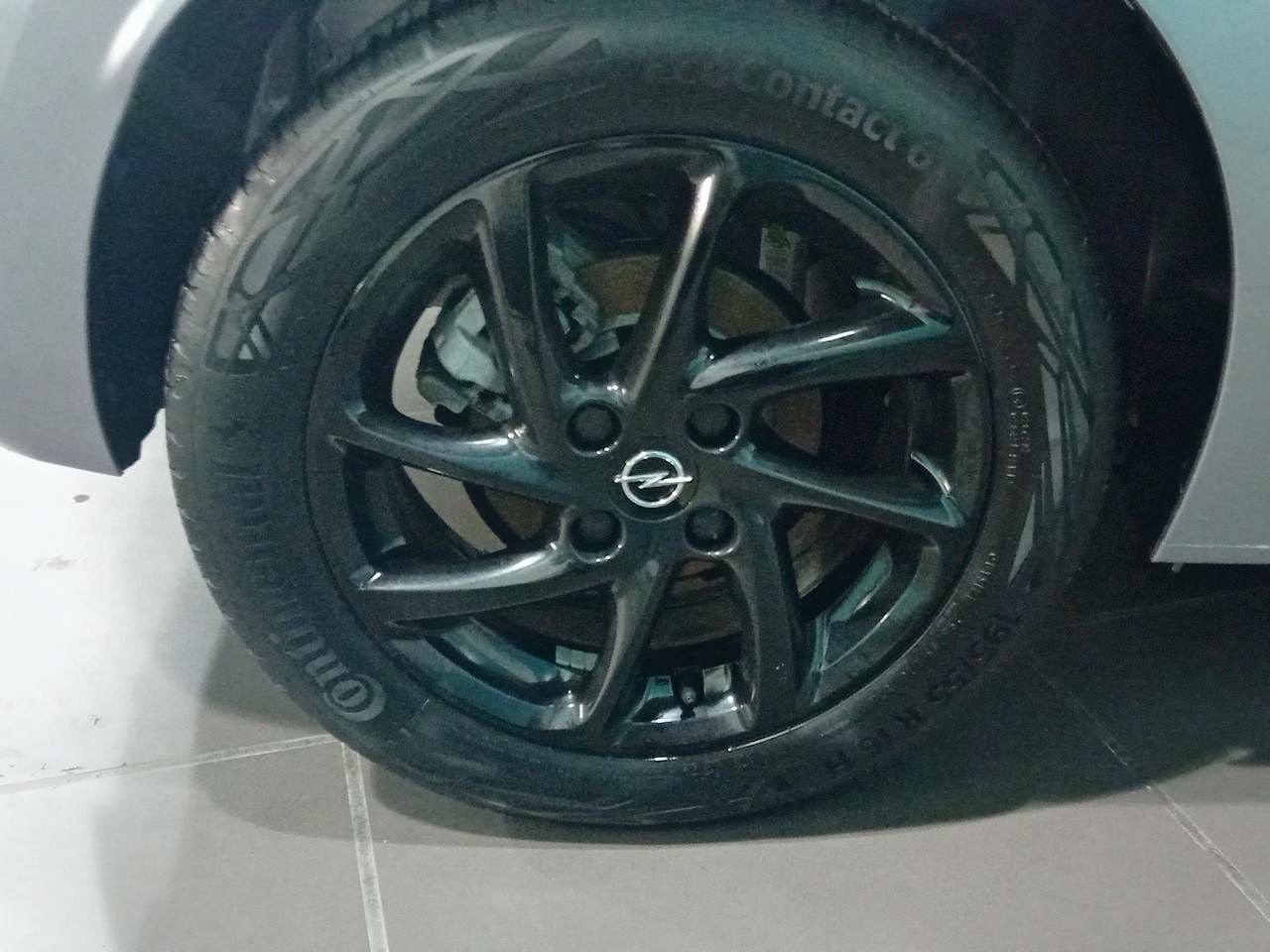Foto Opel Corsa 11