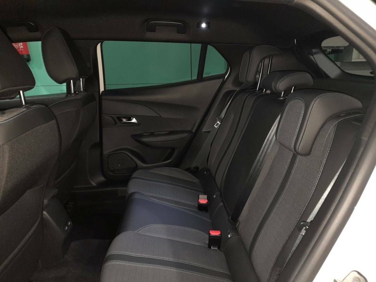 Foto Peugeot 2008 10