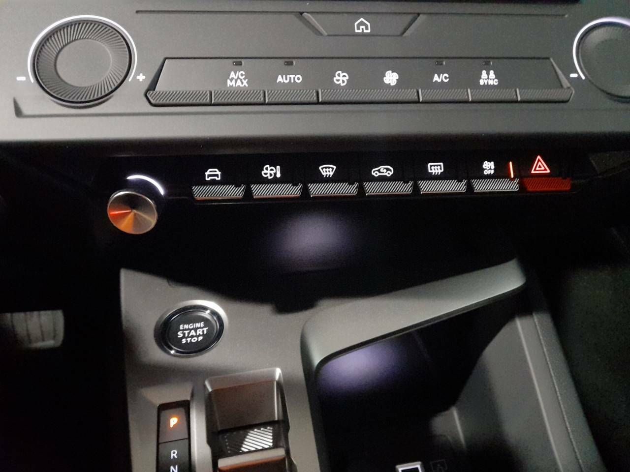 Foto Peugeot 308 14