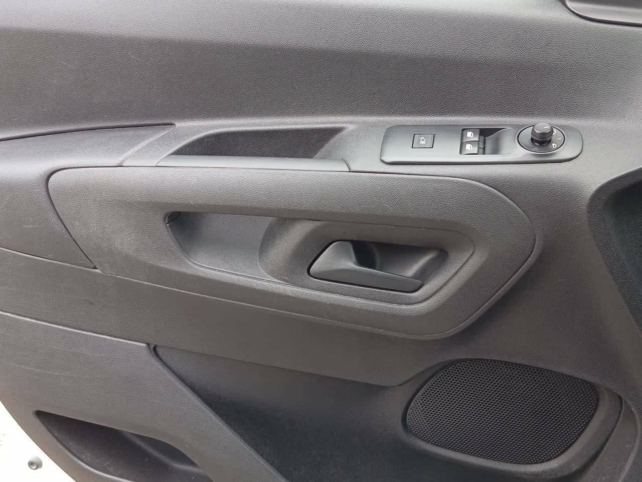 Foto Citroën Berlingo 14