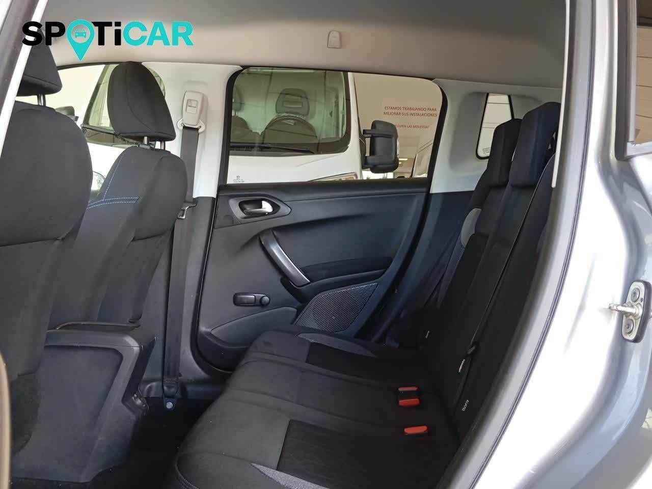 Foto Peugeot 2008 8