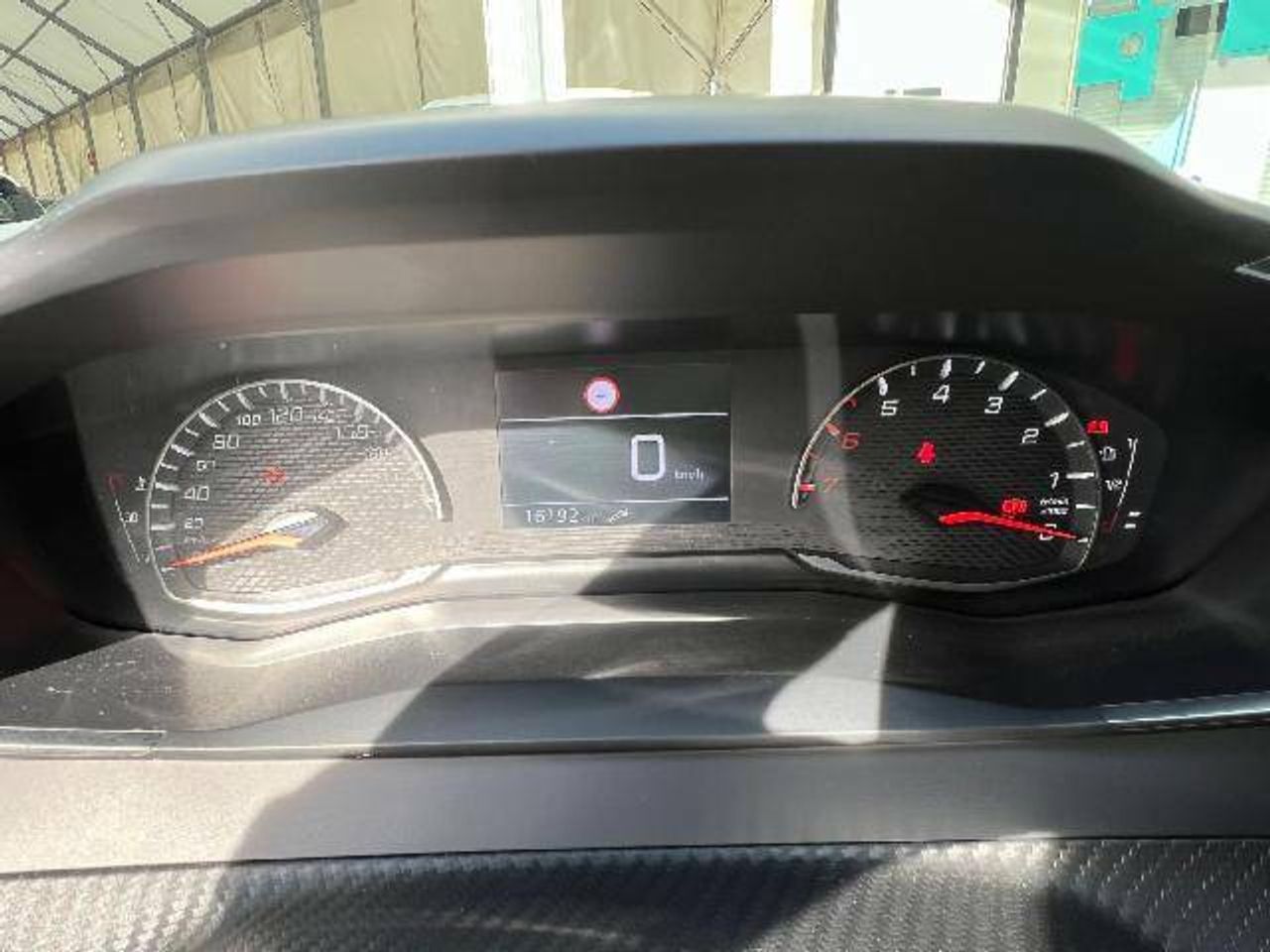 Foto Peugeot 208 11