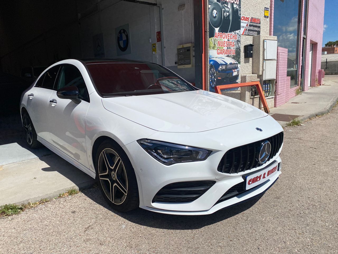 Foto Mercedes-Benz Clase CLA 4