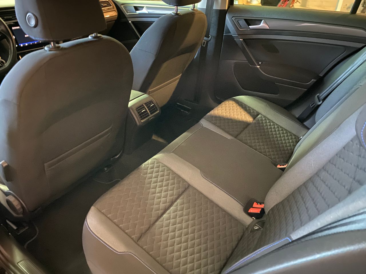 Foto Volkswagen Golf 11