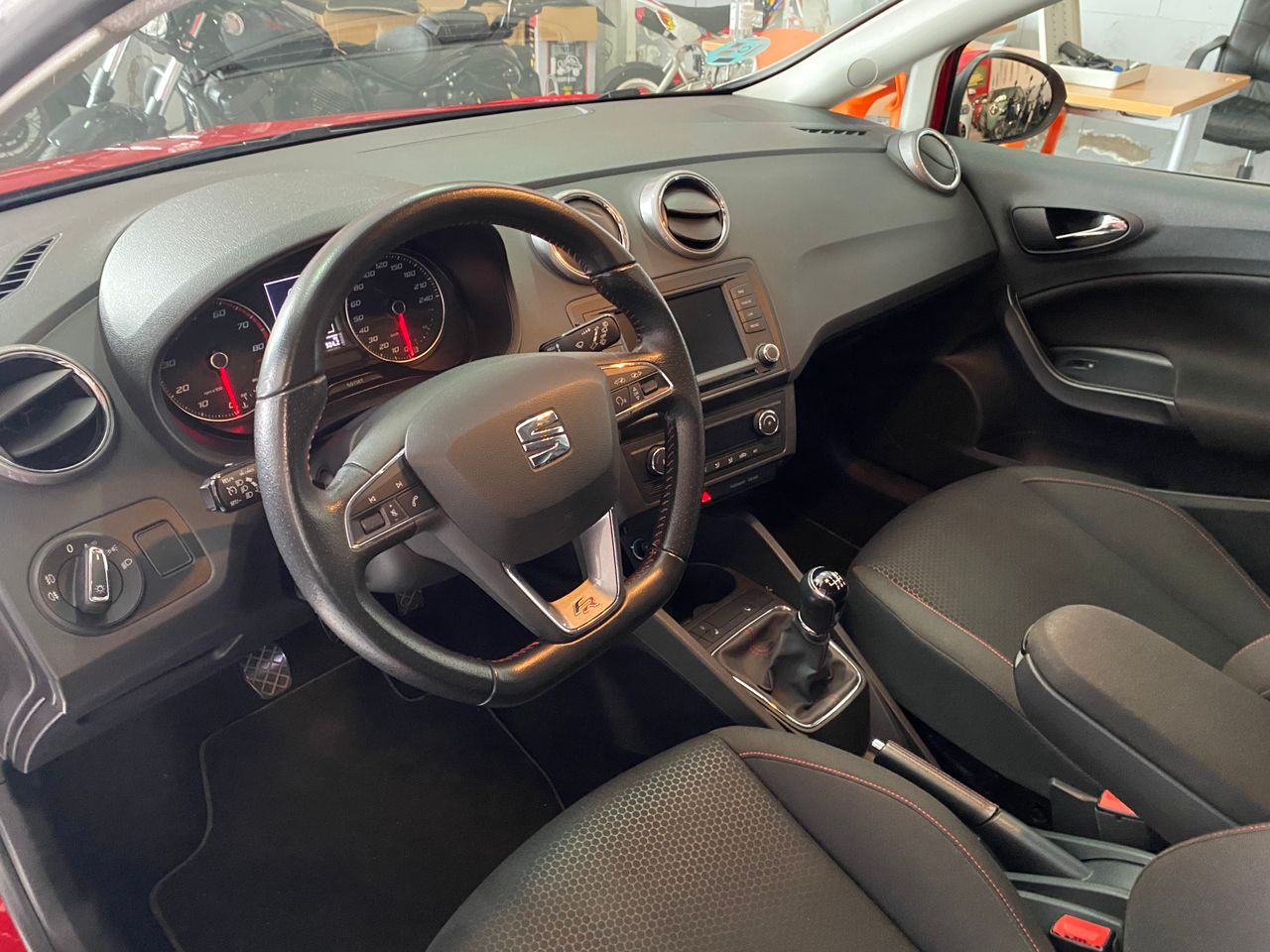 Foto Seat Ibiza 16