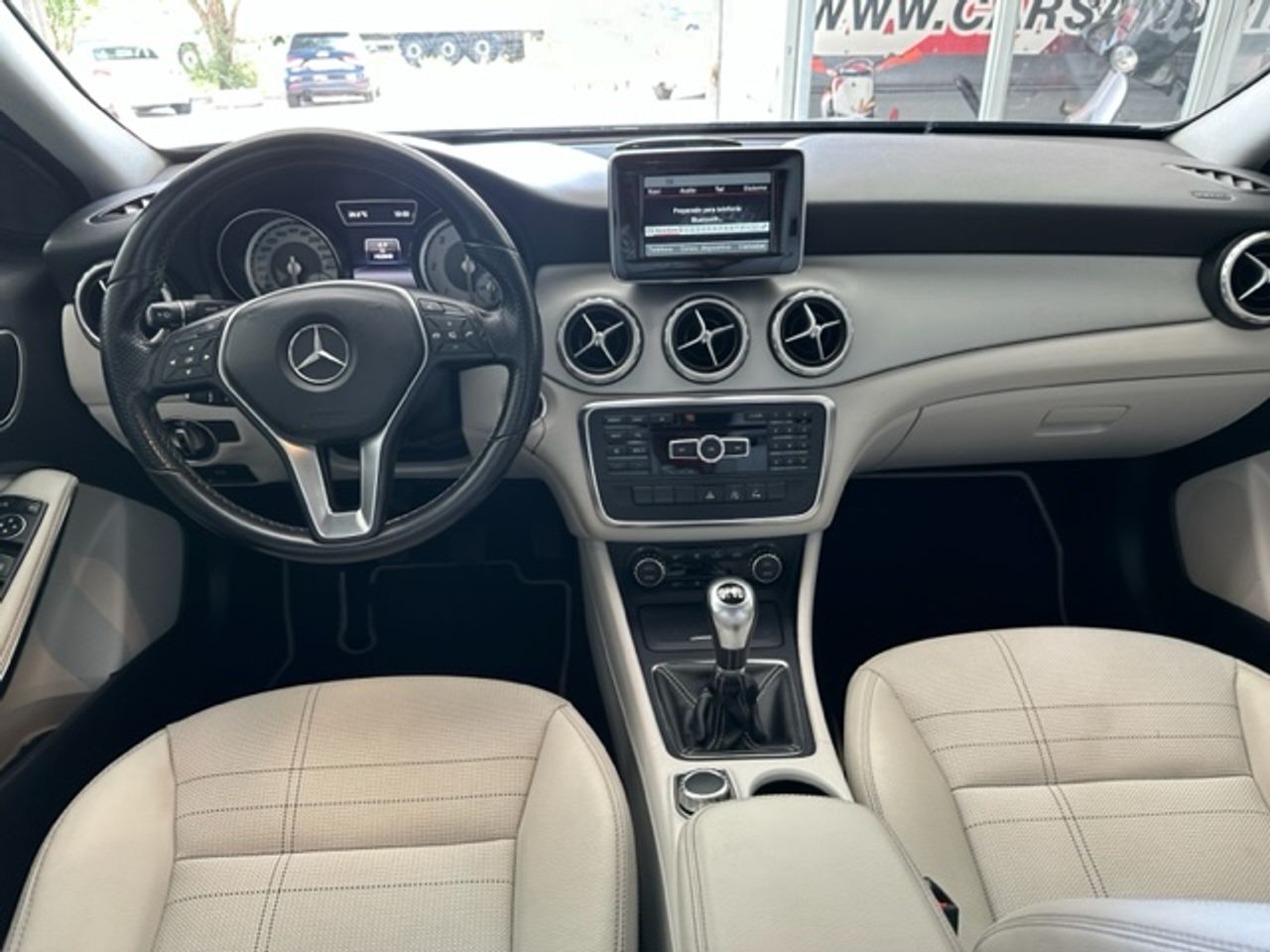 Foto Mercedes-Benz Clase GLA 10