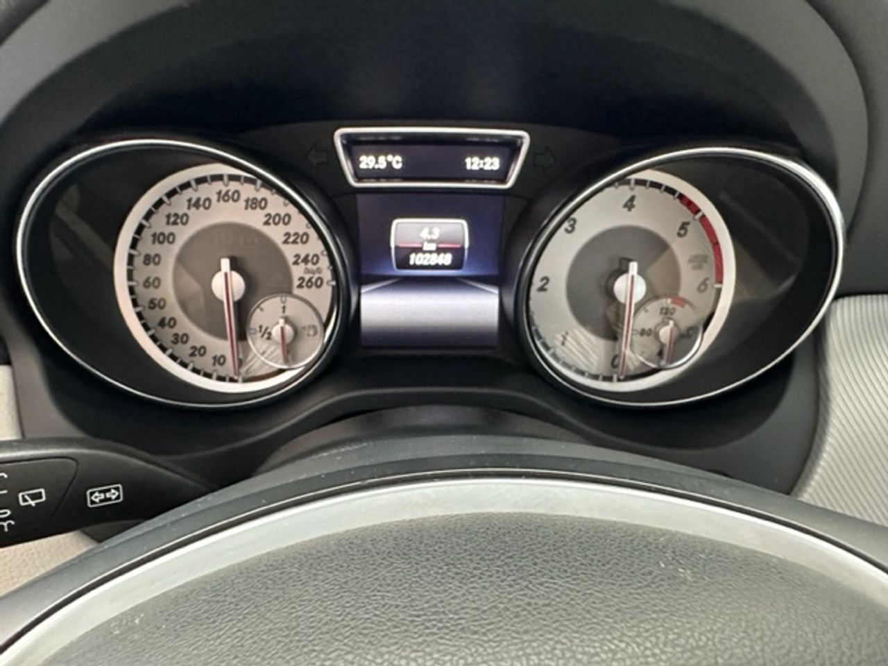 Foto Mercedes-Benz Clase GLA 18