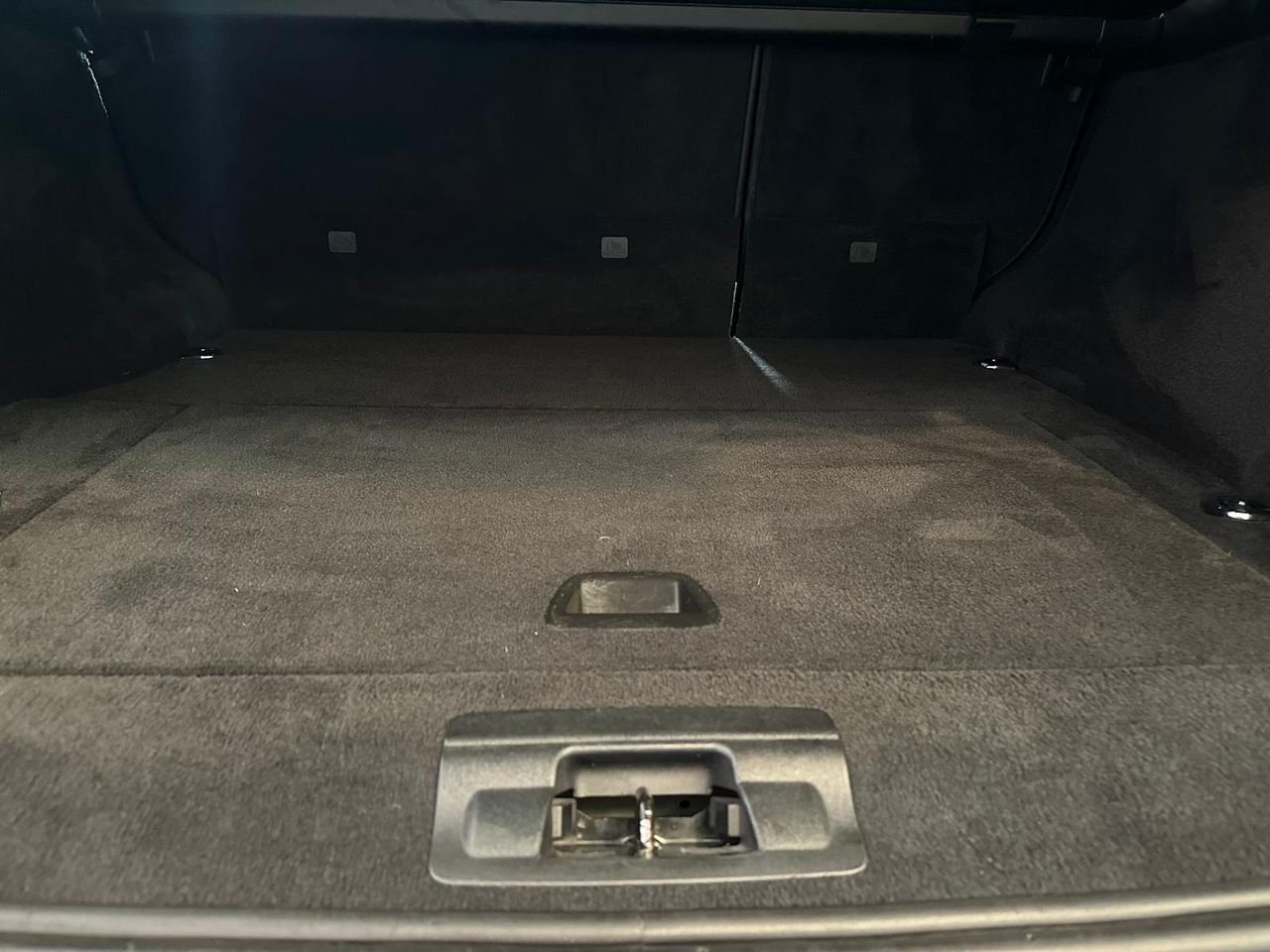 Foto Land-Rover Range Rover Sport 31