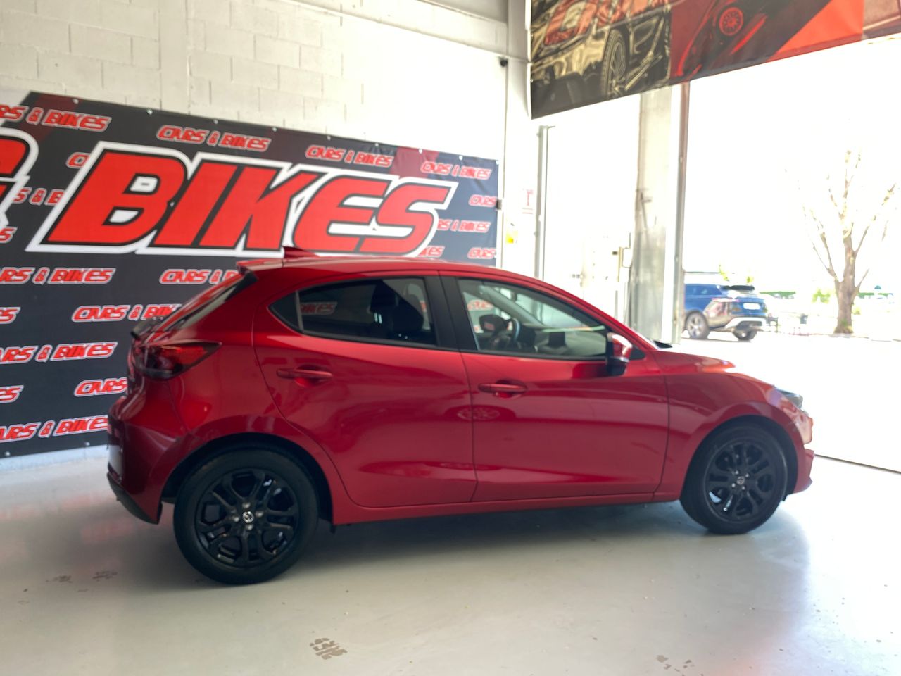 Foto Mazda Mazda2 9