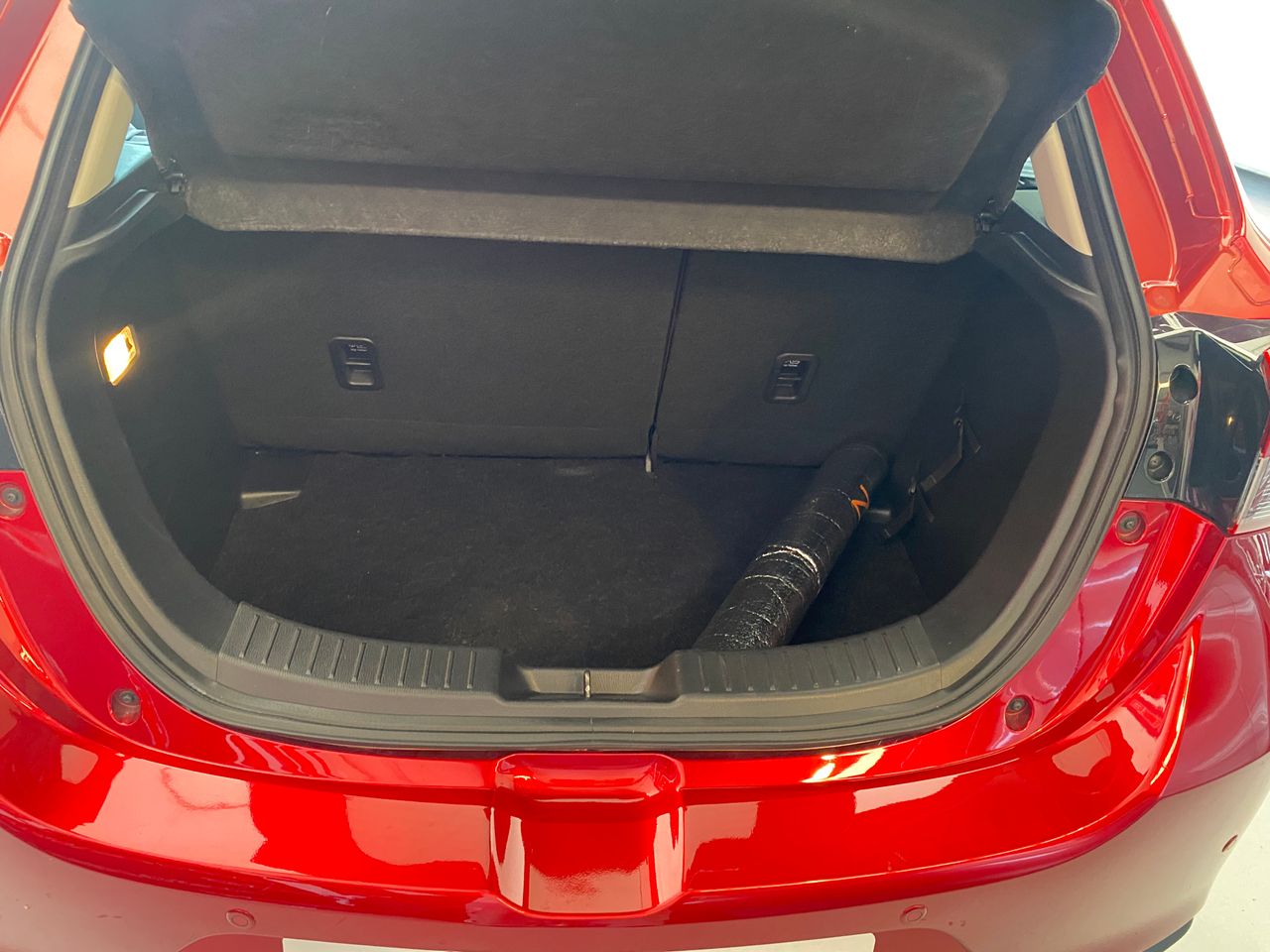 Foto Mazda Mazda2 29