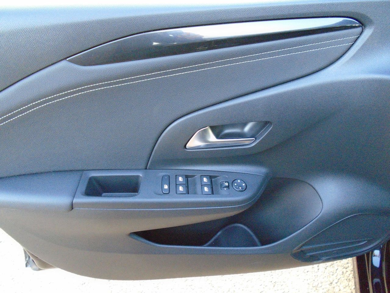 Foto Opel Corsa 15