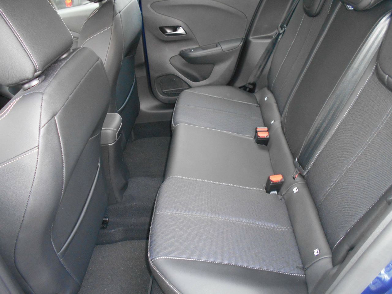 Foto Opel Corsa 10