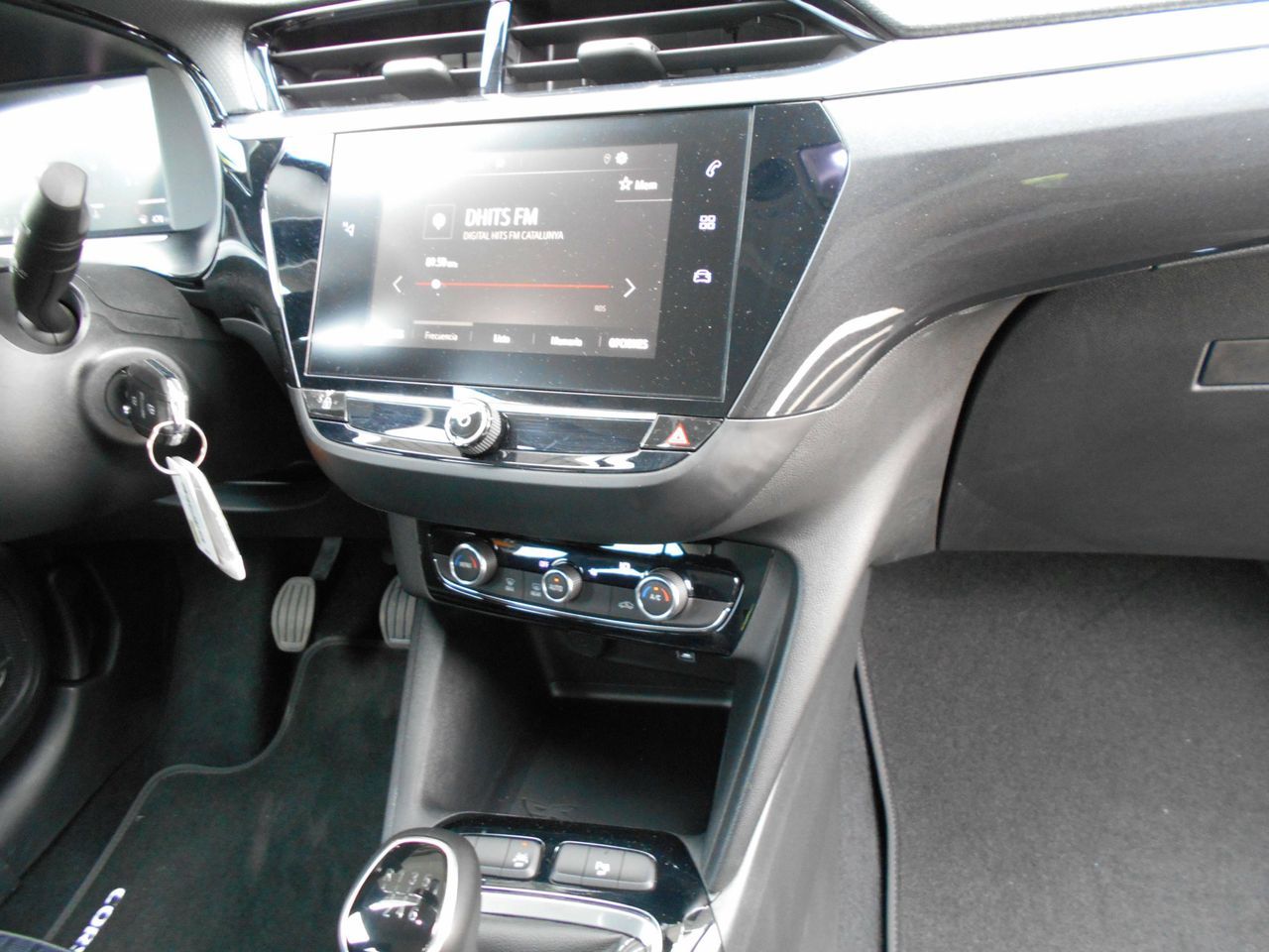 Foto Opel Corsa 14