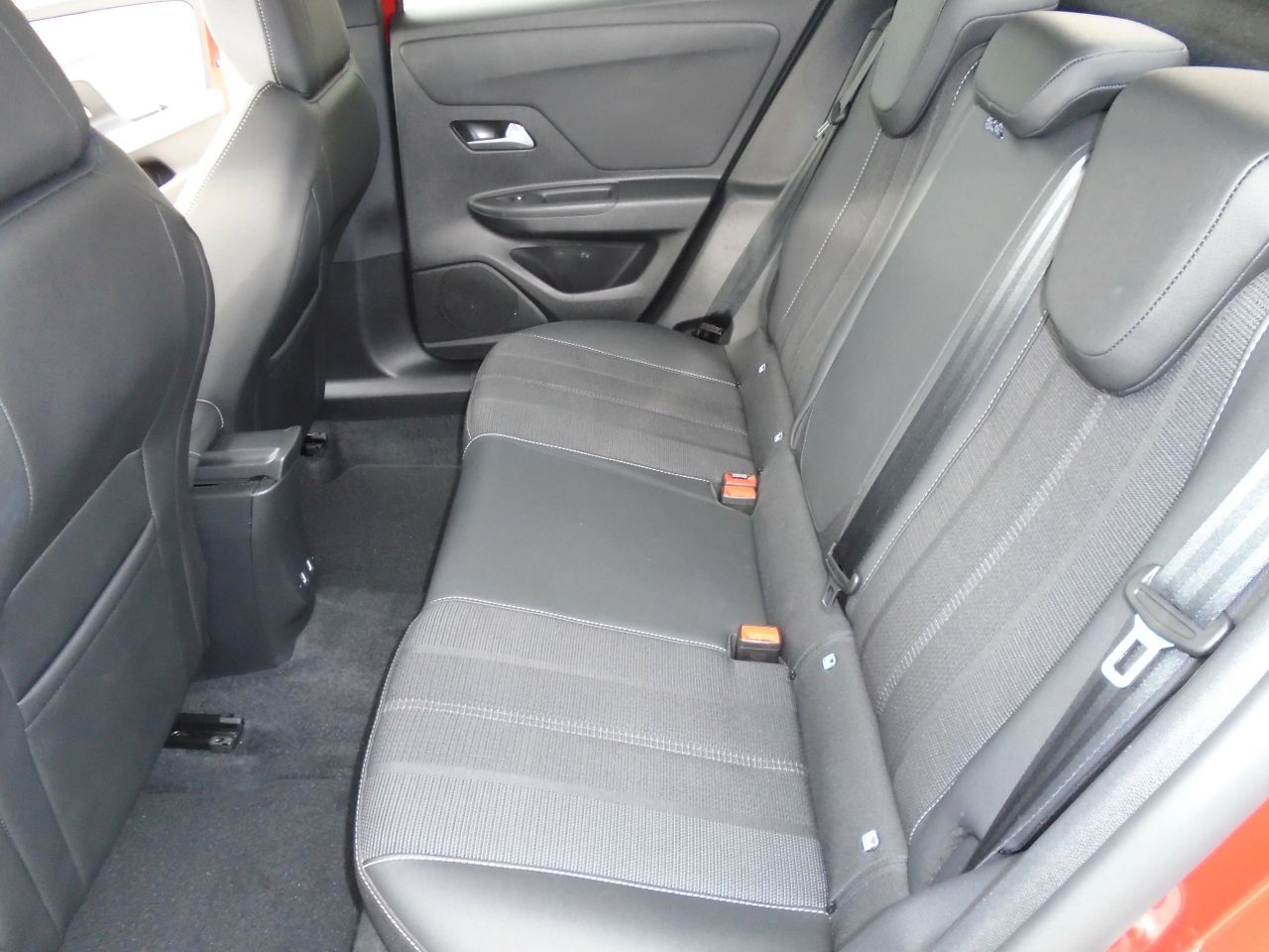 Foto Opel Mokka 10