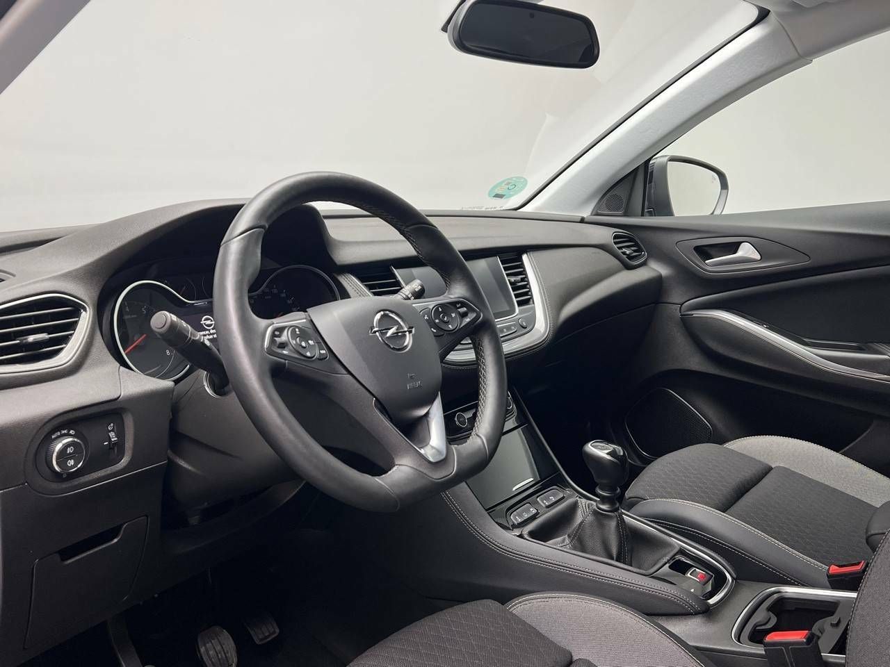 Foto Opel Grandland X 21