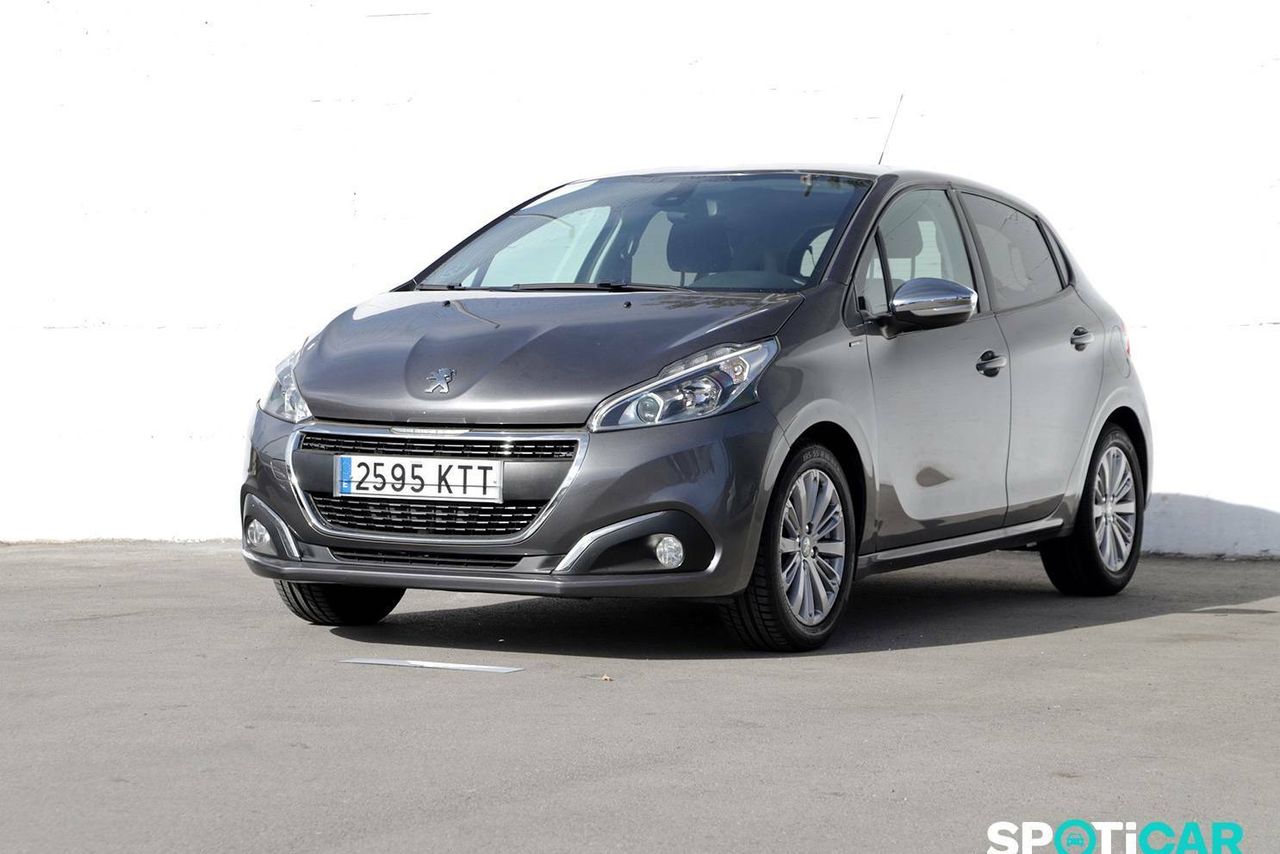 Foto Peugeot 208 1