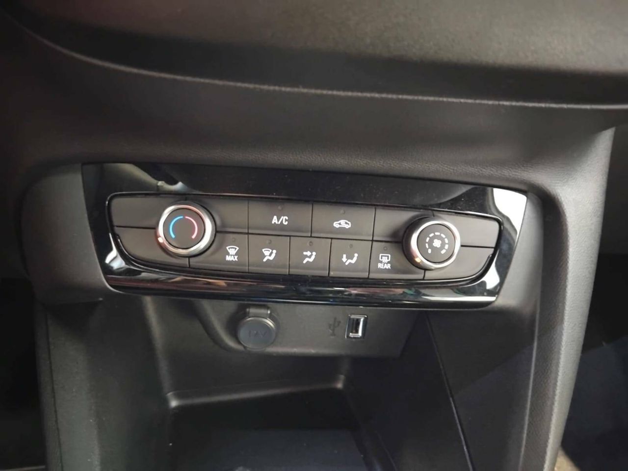 Foto Opel Corsa 19