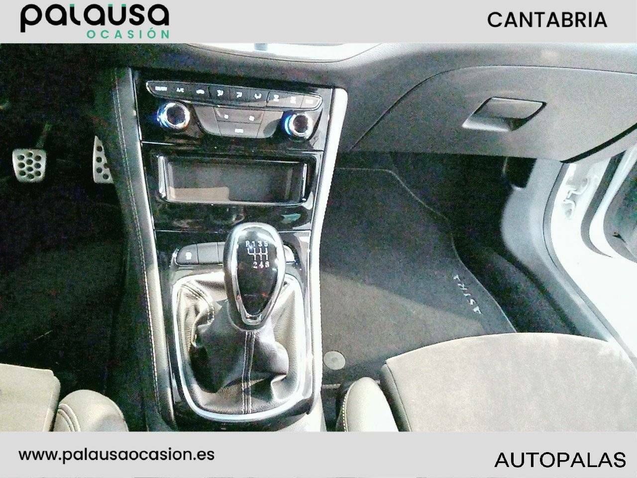 Foto Opel Astra 14