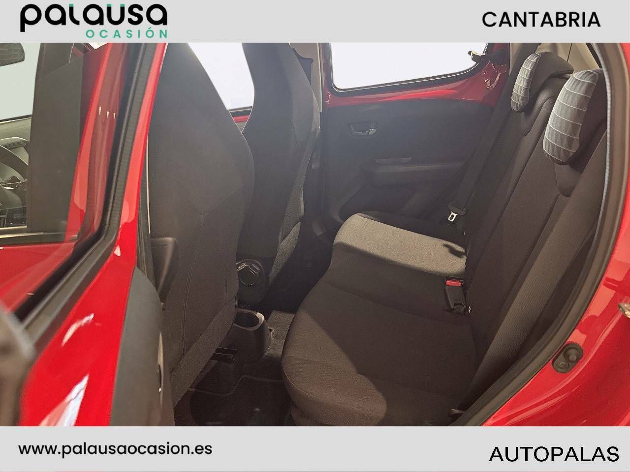 Foto Peugeot 108 10