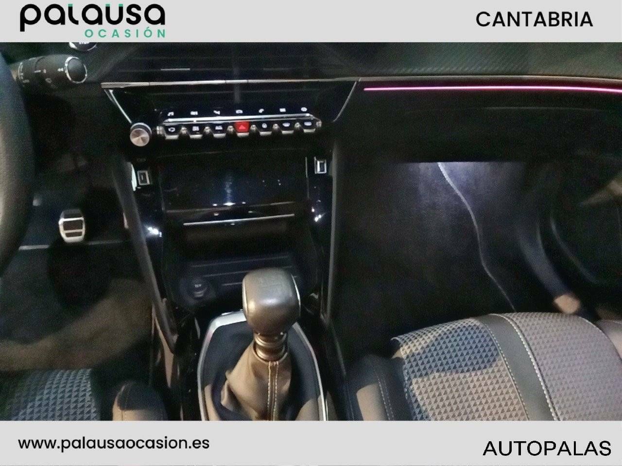 Foto Peugeot 2008 14