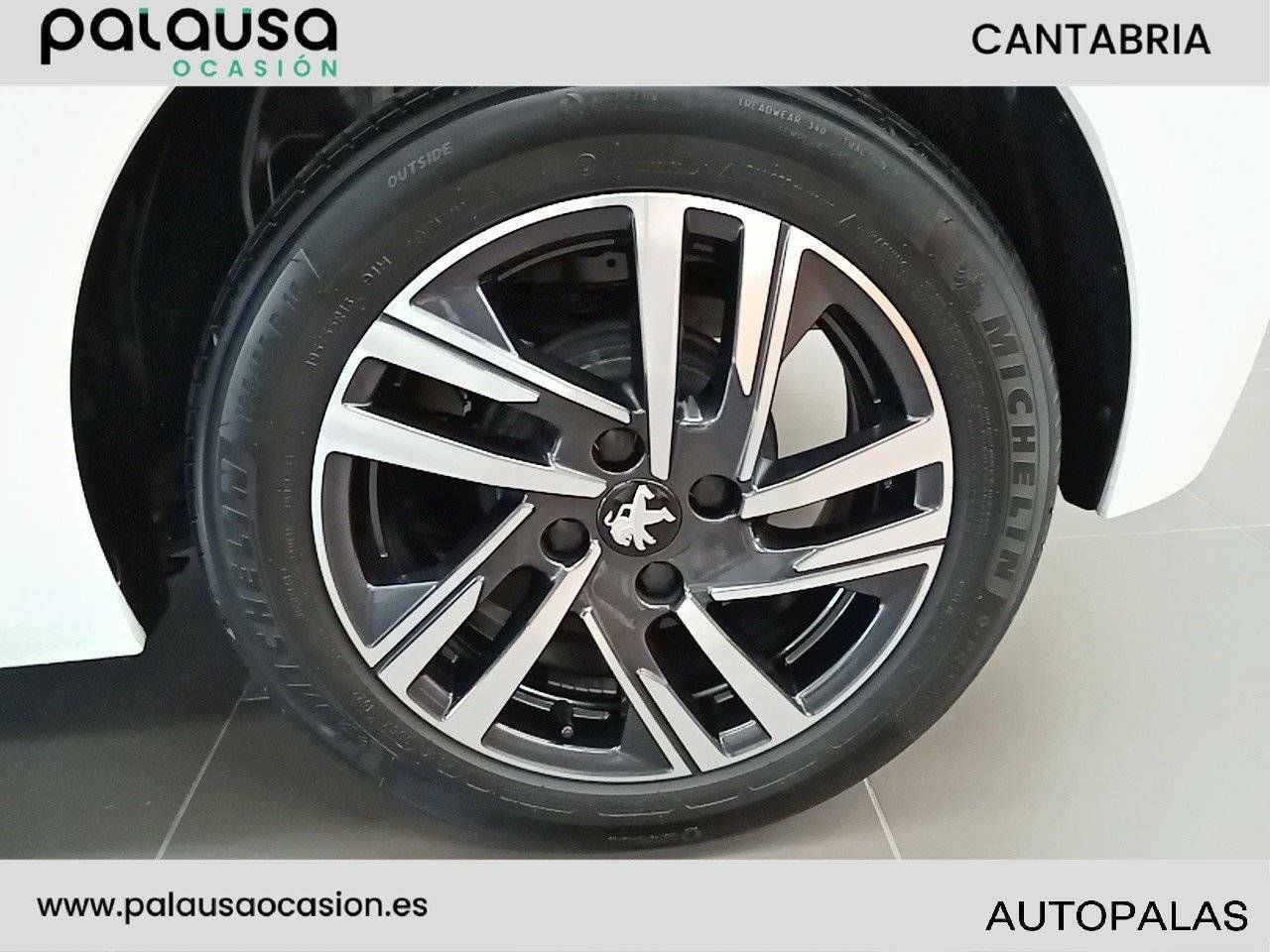 Foto Peugeot 208 11
