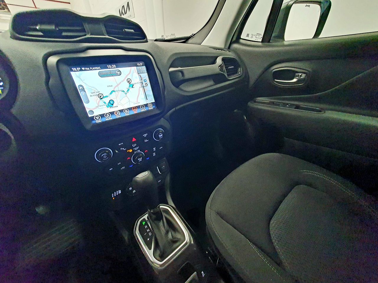 Foto Jeep Renegade 13