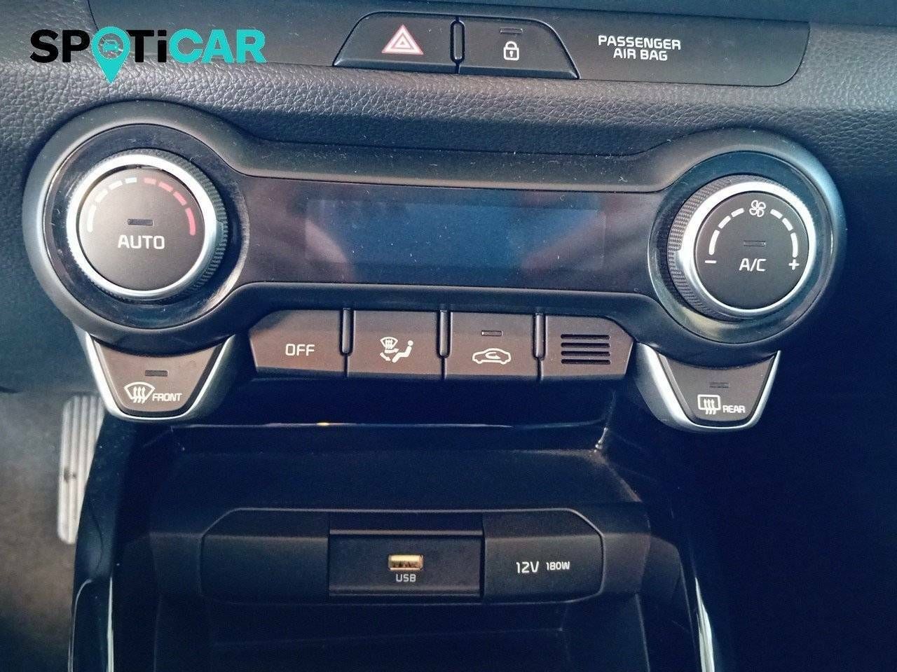 Foto Kia Stonic 18