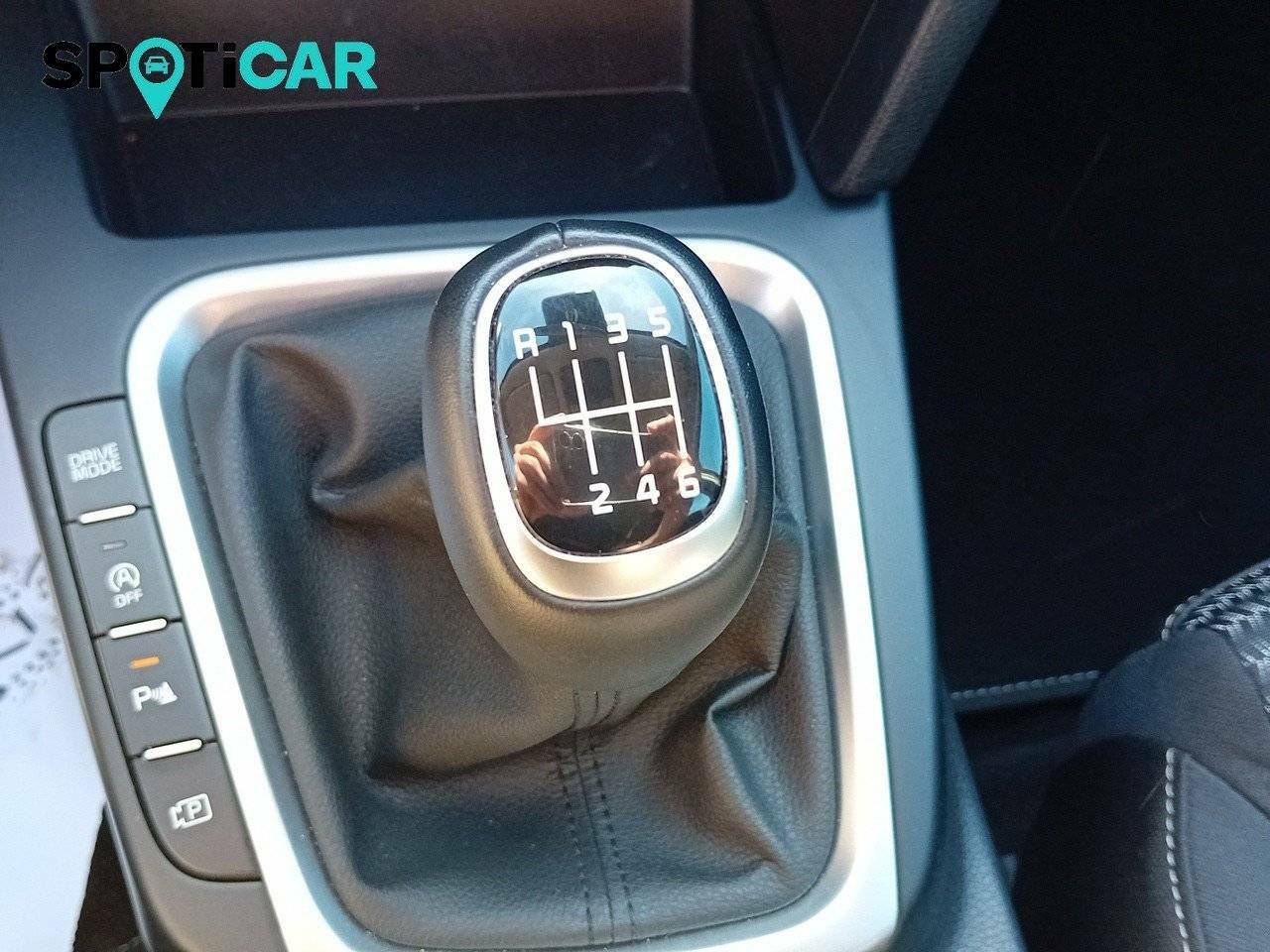 Foto Kia XCeed 14