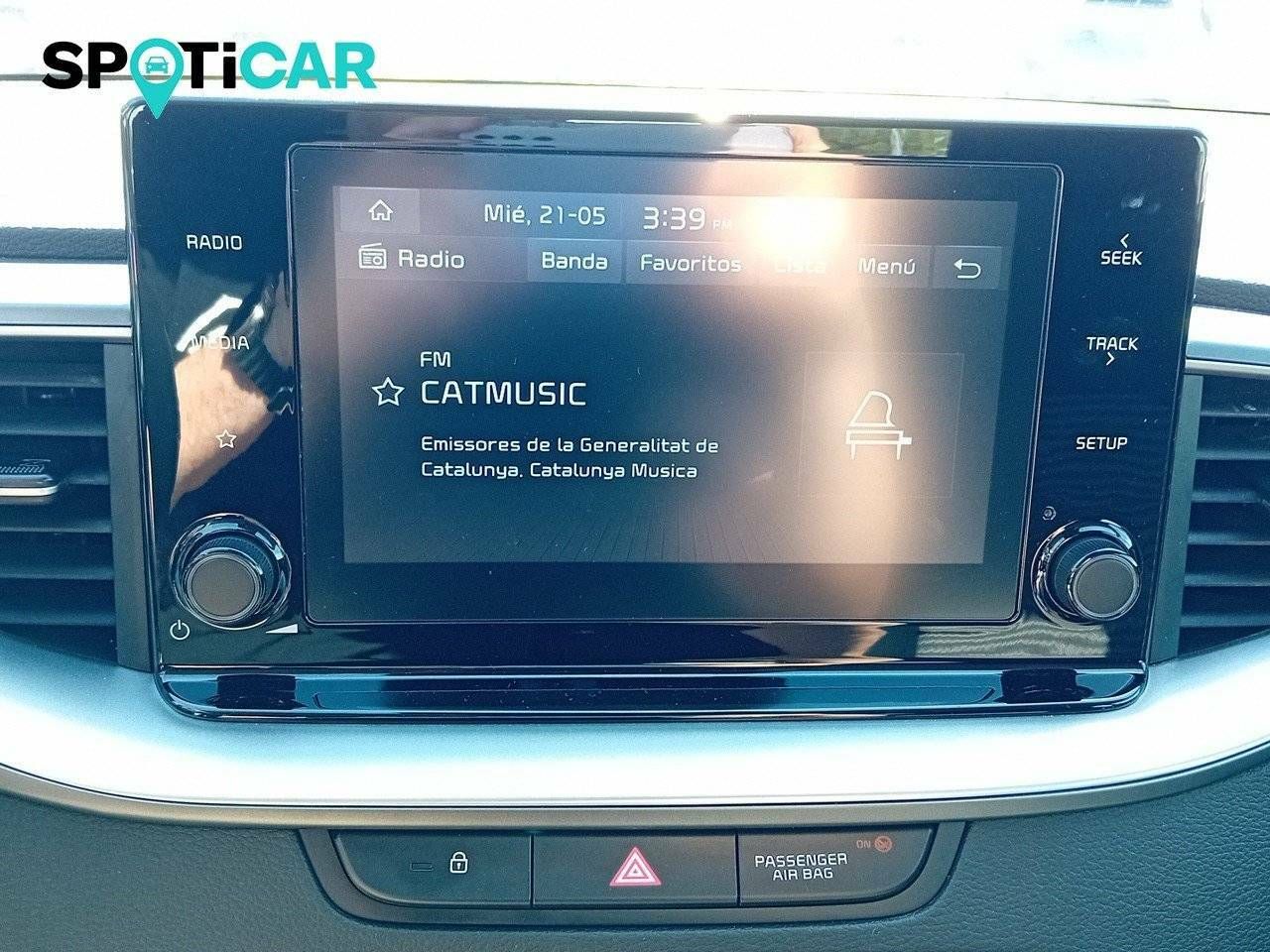 Foto Kia XCeed 18