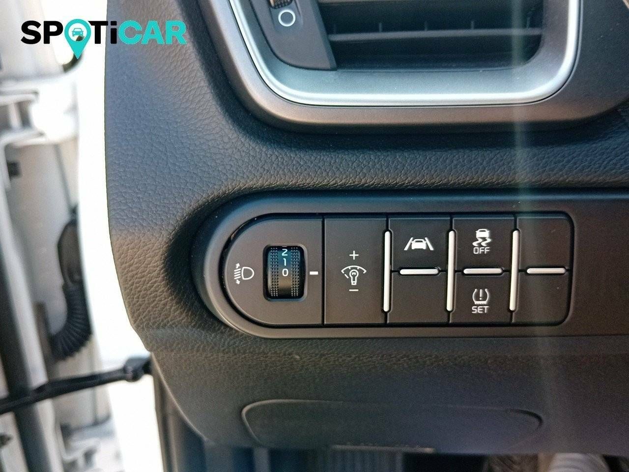 Foto Kia XCeed 21