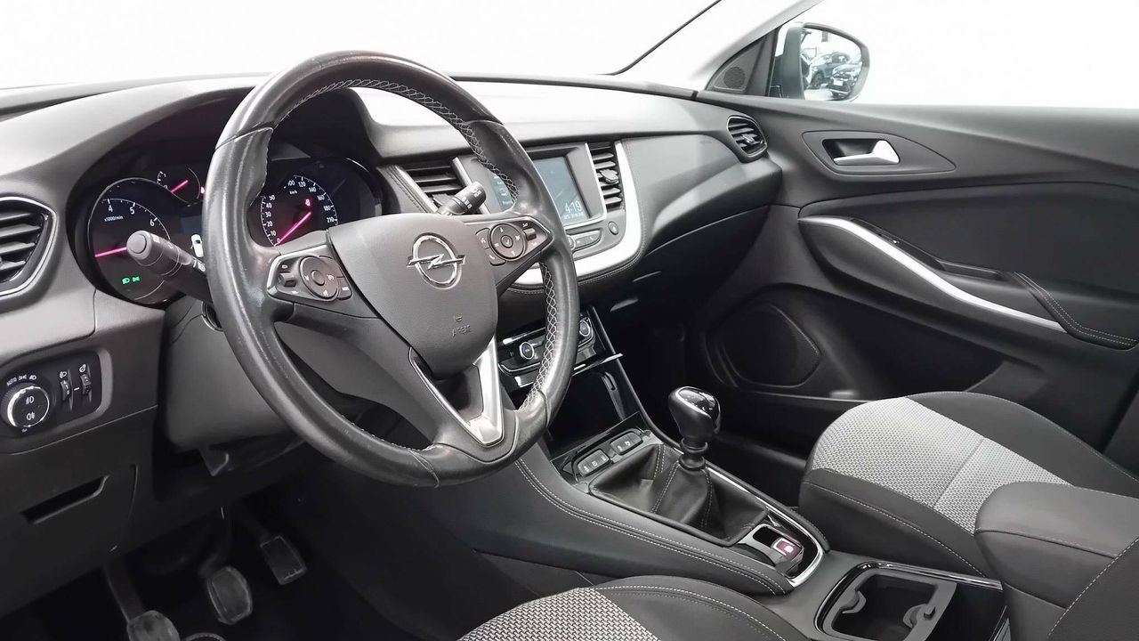 Foto Opel Grandland X 9