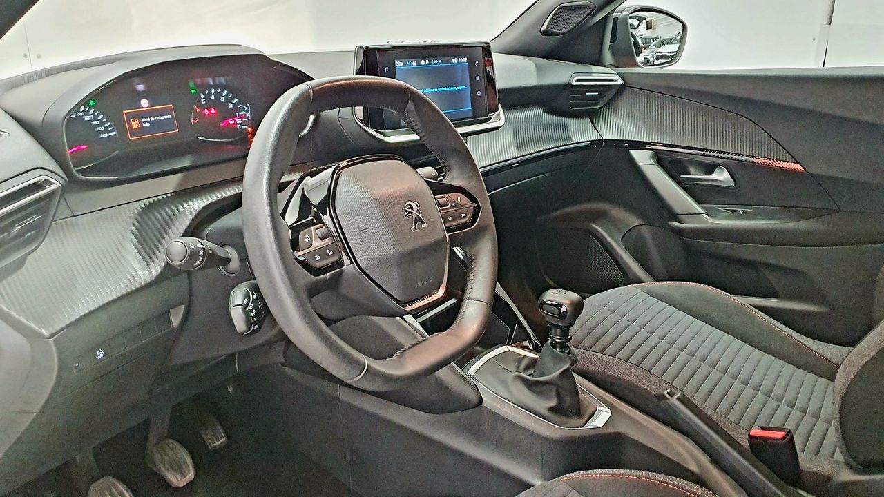 Foto Peugeot 2008 8