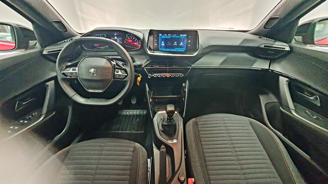 Foto Peugeot 2008 10